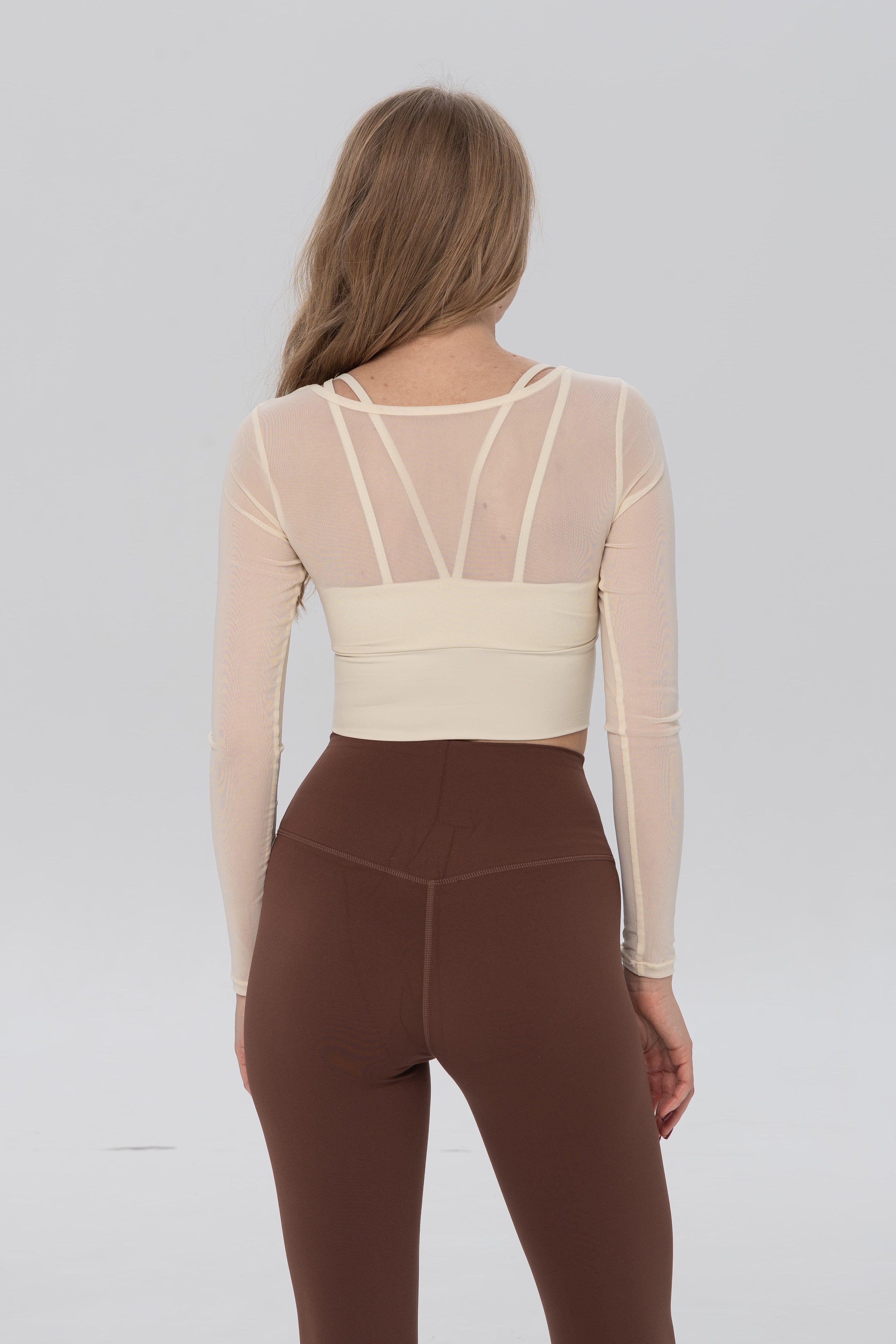 Топ Shy Ivory