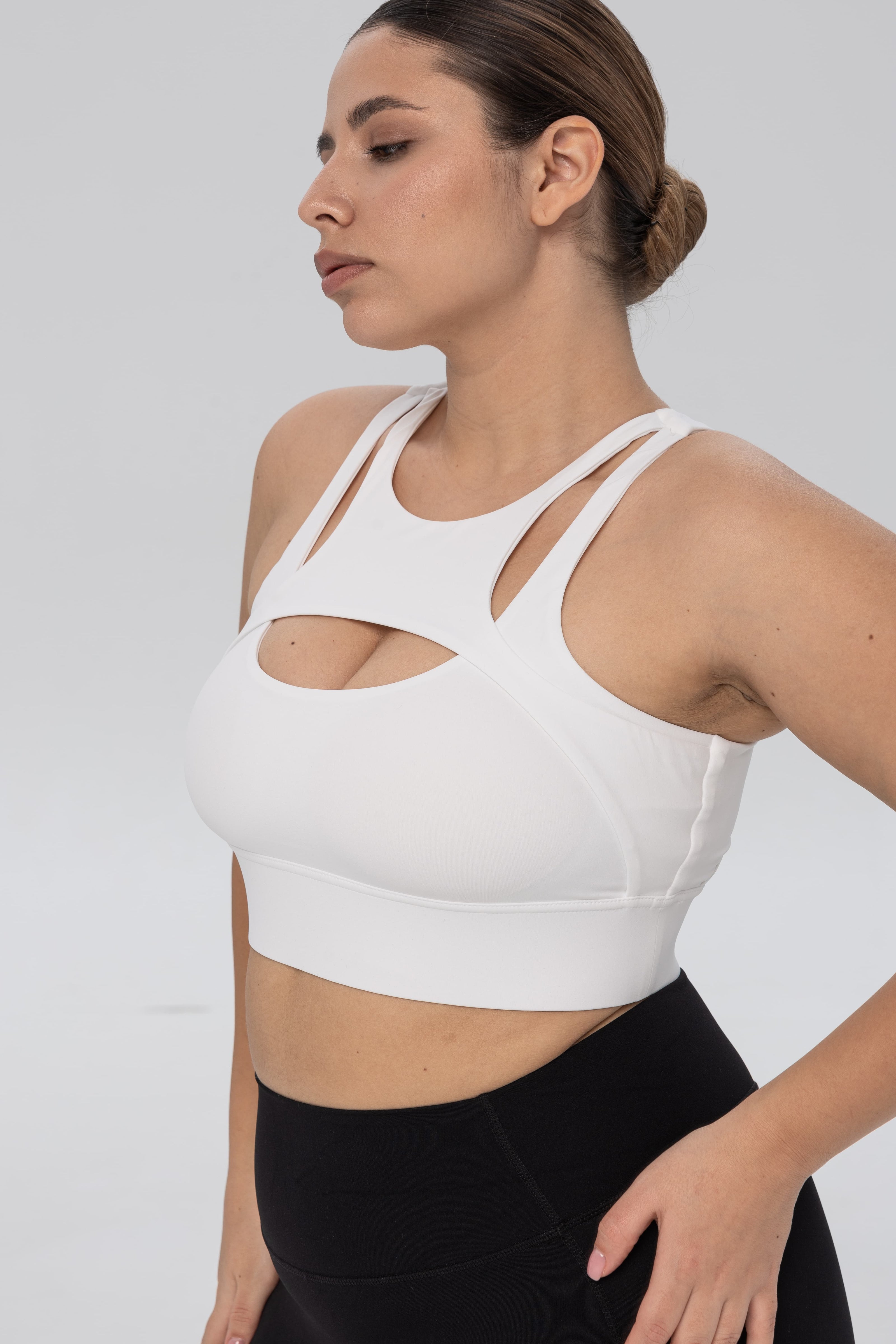 Топ Muse White