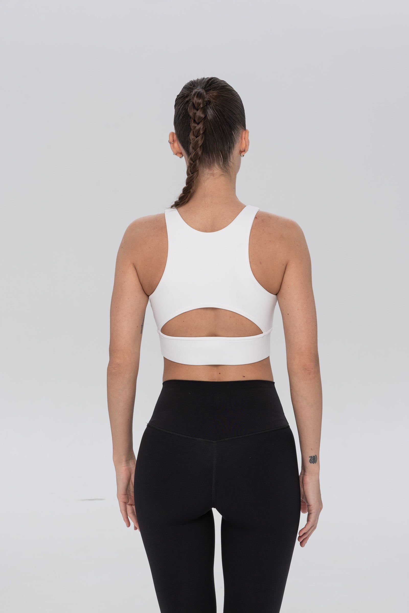 Топ Muse White